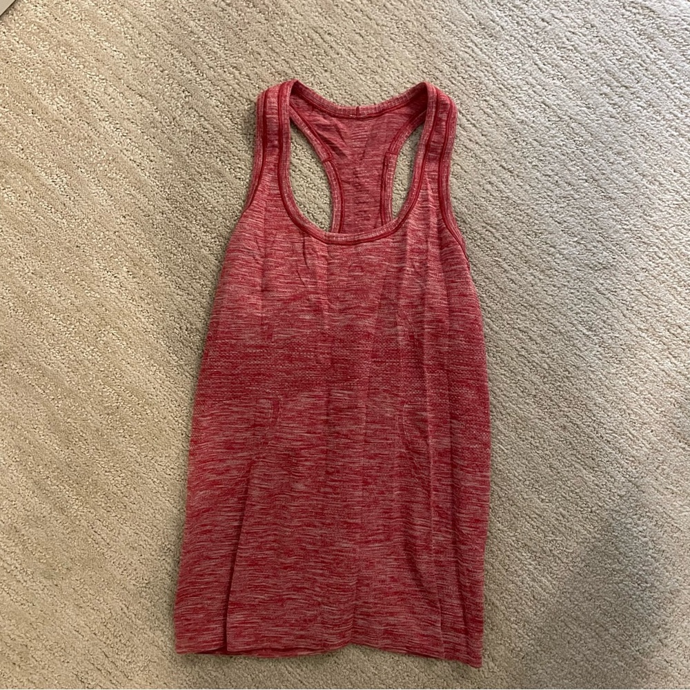 Lululemon Swiftly Tech